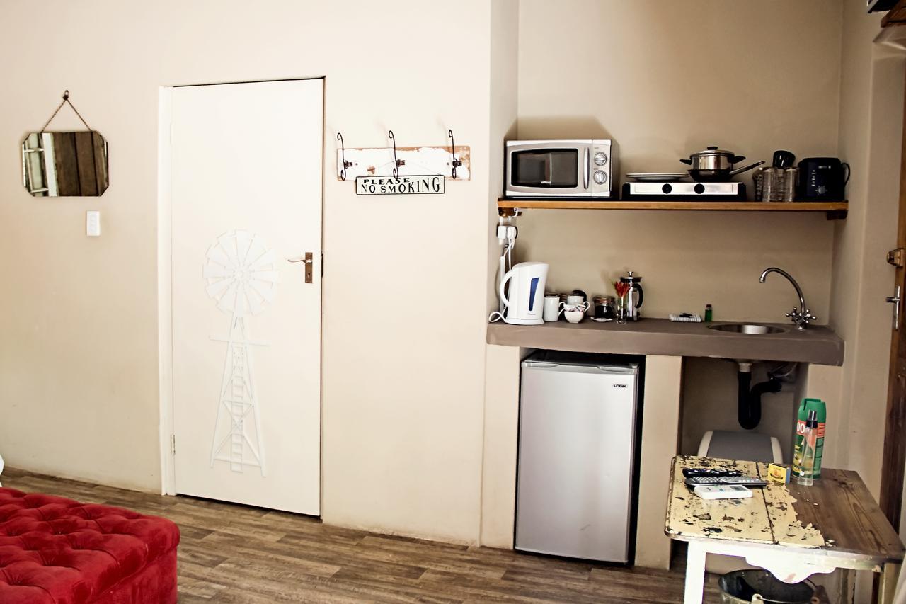 Cape Karoo Guesthouse Beaufort West Ngoại thất bức ảnh