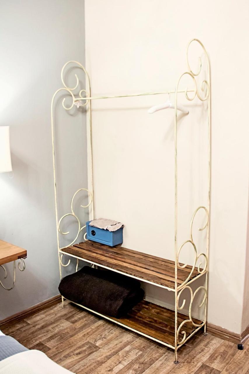 Cape Karoo Guesthouse Beaufort West Ngoại thất bức ảnh